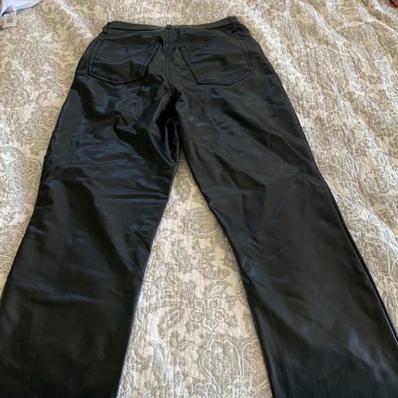 Abercrombie curve love 90’s straight ultra high rise vegan leather pants - Picture 4 of 4